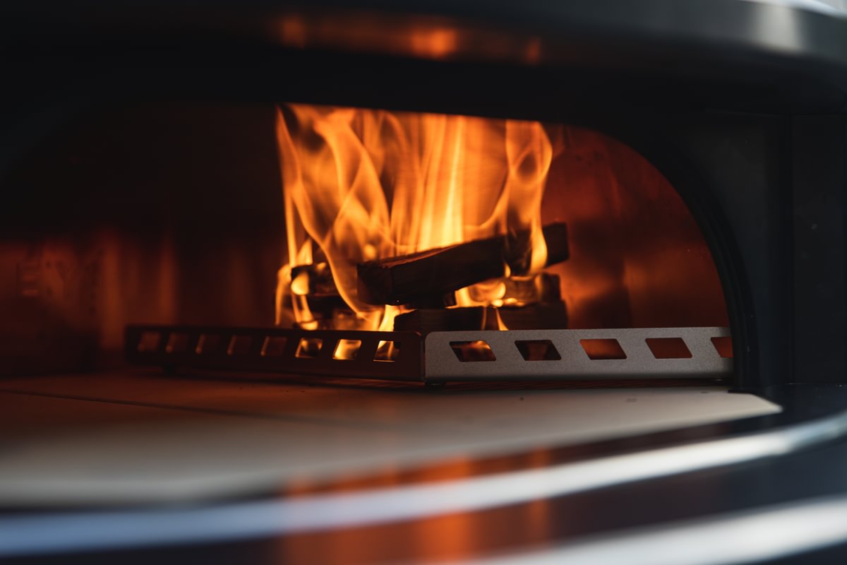 Gozney Dome Holz Schale, Pizzaofen, Detailansicht 3