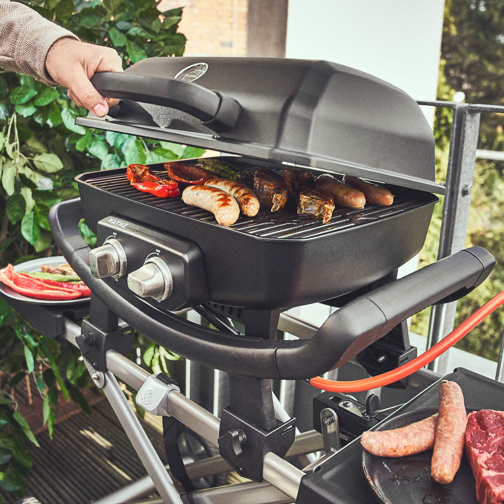 Burnhard WAYNE Balkongrill 2-Brenner inkl. Rollwagen
