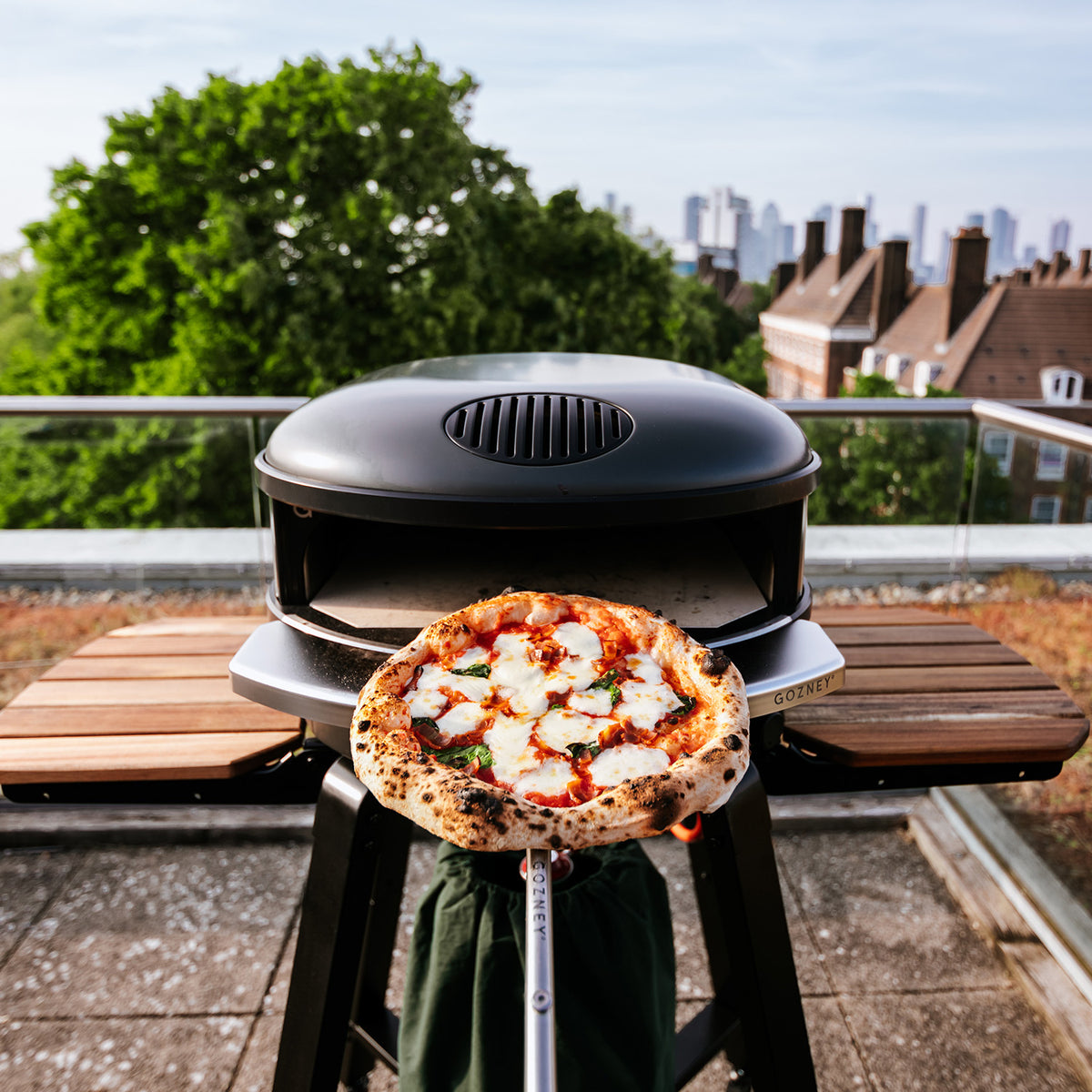 Gozney Arc XL Frontablage, Pizzaofen, Detailansicht 2