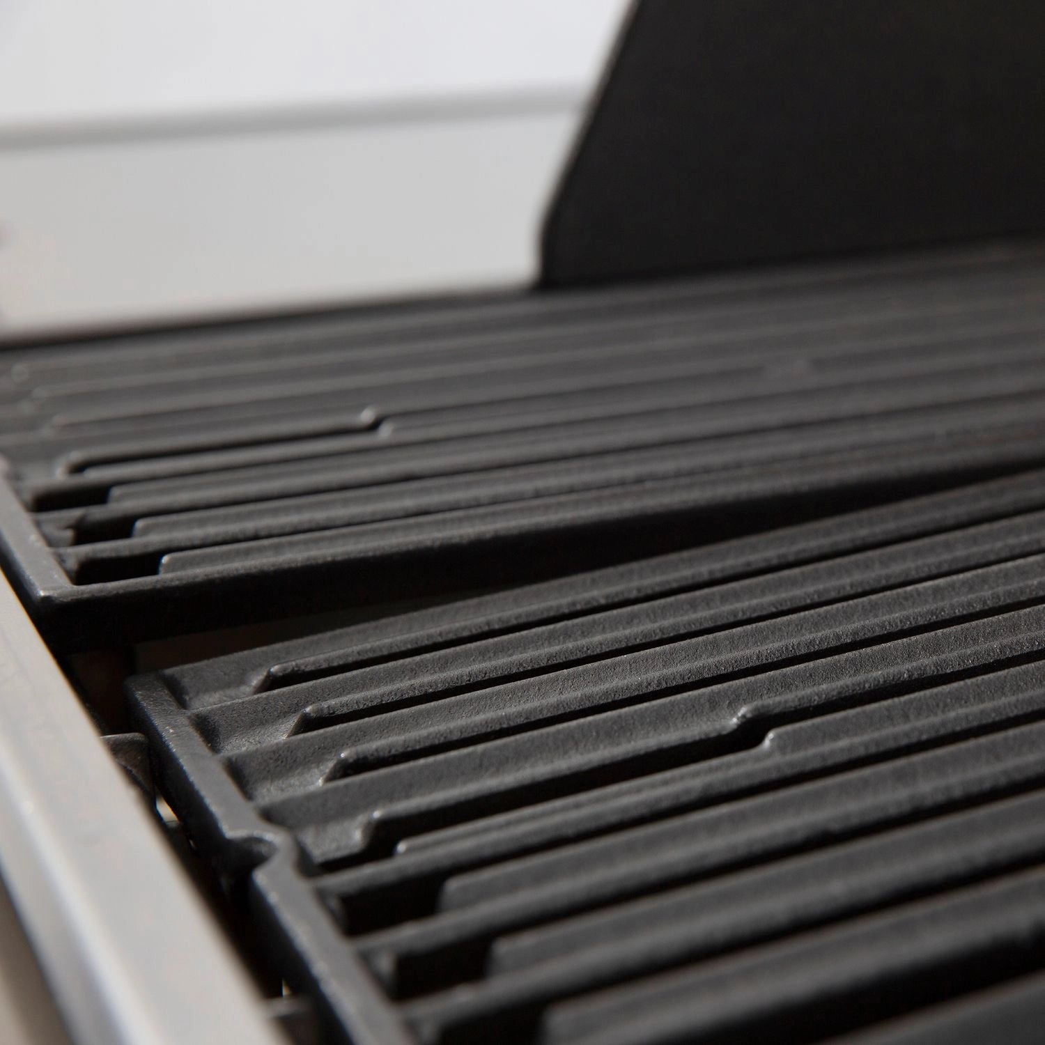 Broil King Baron 490 inkl. Drehspieß - Auslaufmodell